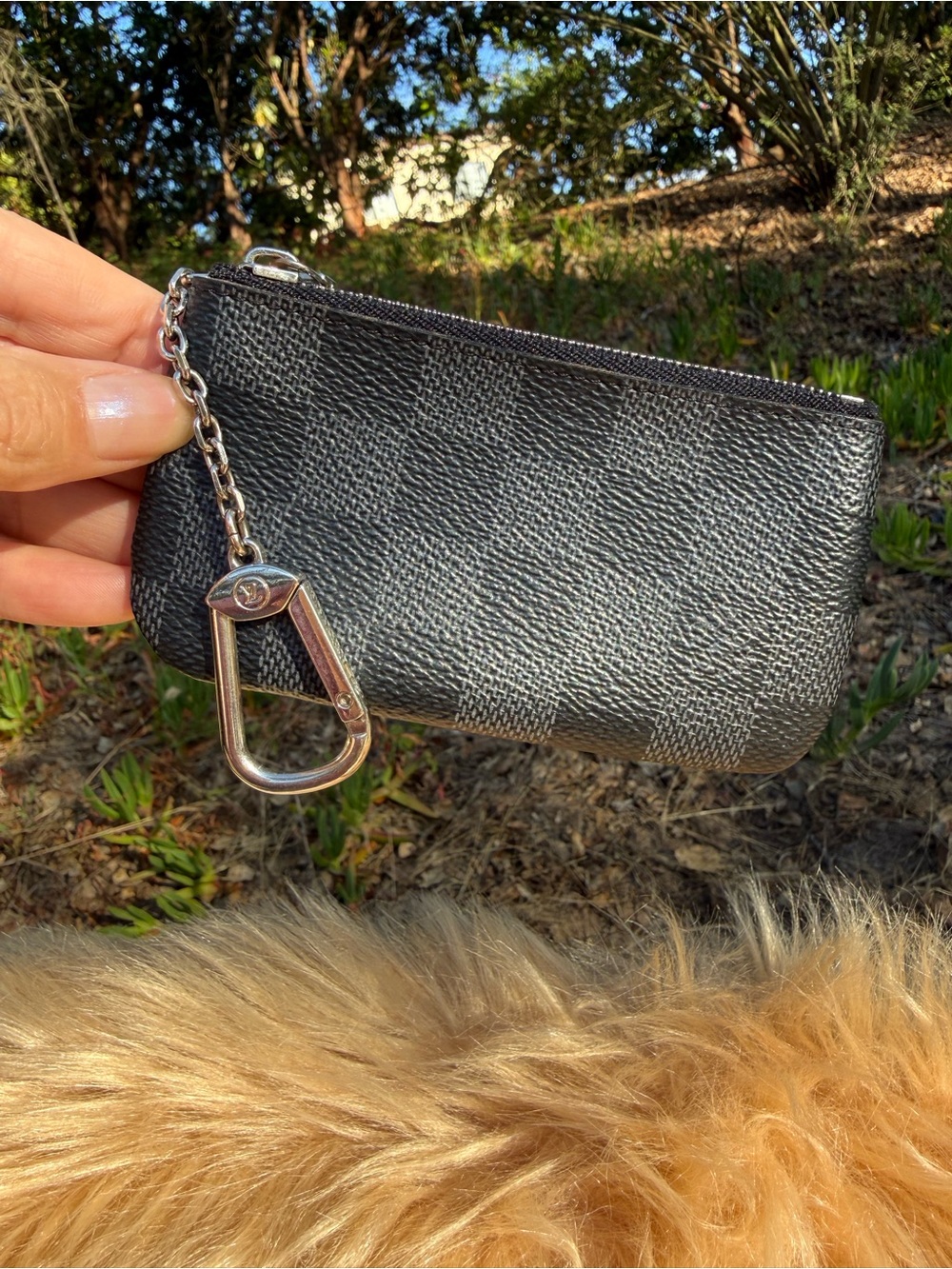 Louis Vuitton Damier Graphite Key Pouch and Certificate of Authenticity - Picture 3 of 11